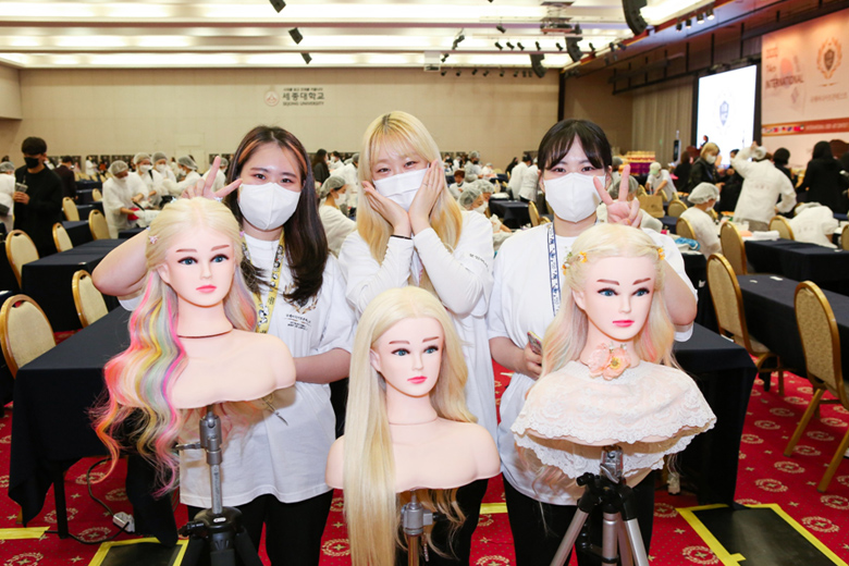 Tour Seoul tham dự International Body Art Contest