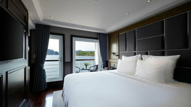 Combo 3N2Đ: Du thuyền Paradise Grand 5* + Paradise Suites Hotel Hạ Long 4*