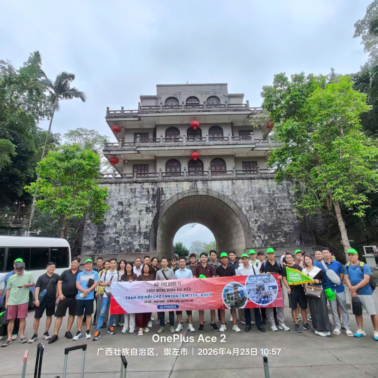 Tour Seoul tìm hiểu phun xăm thẩm mỹ và ngành làm đẹp