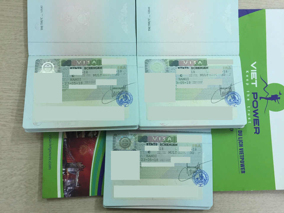 Khách hàng visa Pháp – Vietpower Travel